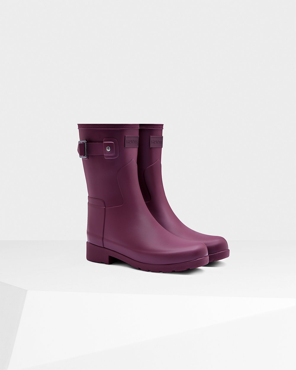 Womens Hunter Short Rain Boots Purple - Refined Slim Fit - 7415608-MO